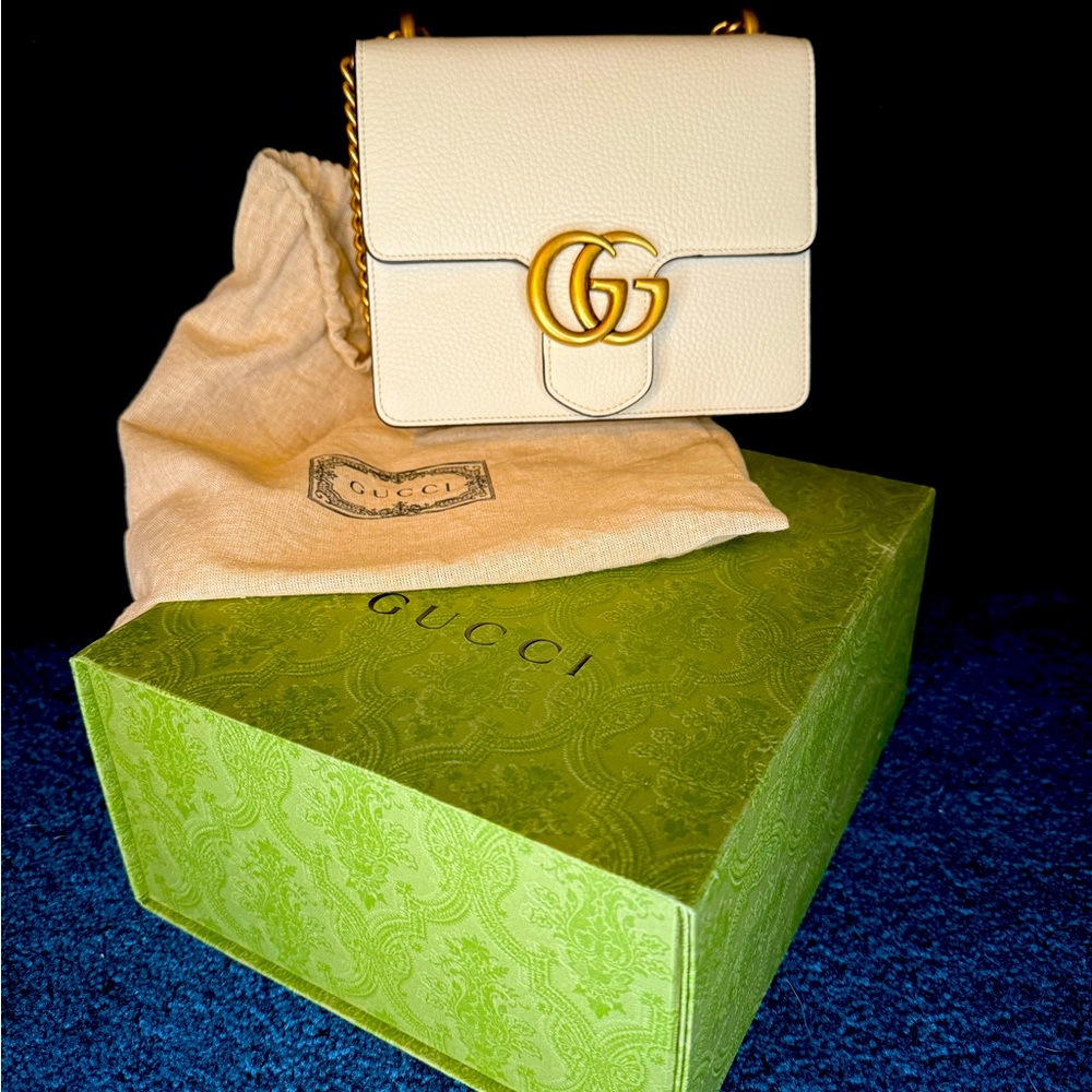 Gucci Cream GG marmont 
Mini Bag with Gold Hardware